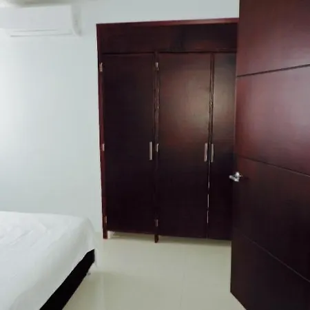 Cristoforo Oasis Apartment Cartagena